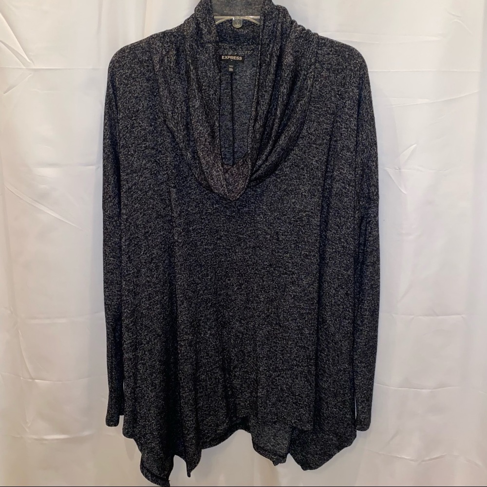 Express: Size M/L: Gray Cowl Neck